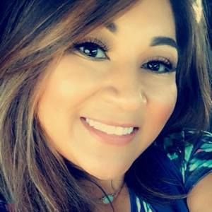 Meet your Posher, Delfina